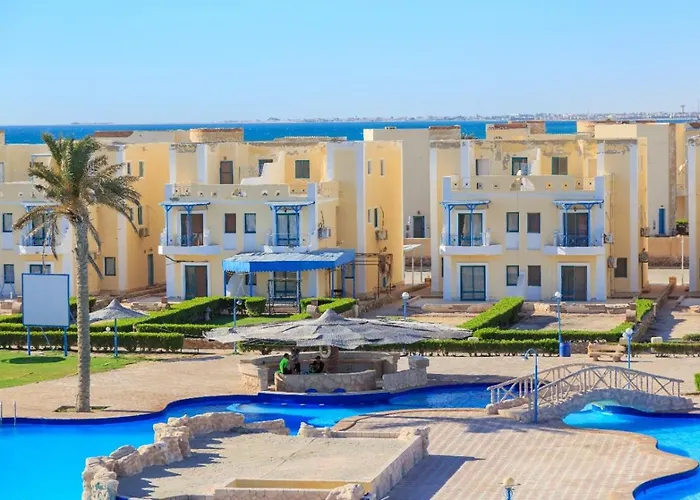 Daire 2 Bedroom - Riviera - Families Only