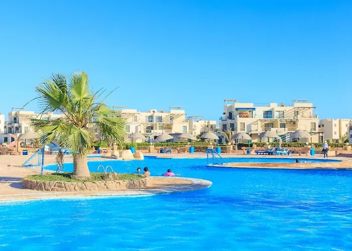 2 Bedroom - Riviera - Families Only Daire