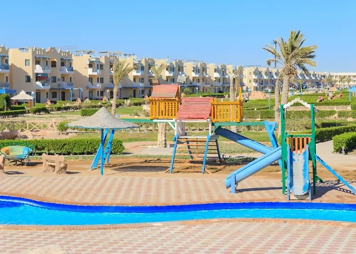 2 Bedroom - Riviera - Families Only *